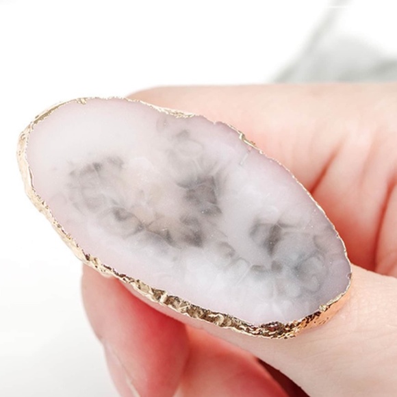 Stone Palette Ring - Picture 6 of 12